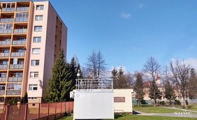 Monitorovacia stanica Liptovský Mikuláš, Školská