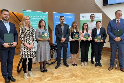 Foto zo slávnostného odpovzdávania Cien ETM