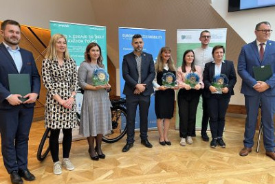 Foto zo slávnostného odpovzdávania Cien ETM